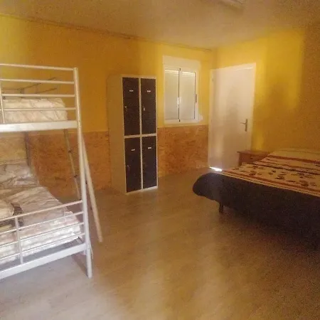 ホステル Albergue Cilleruelo De Bezana *